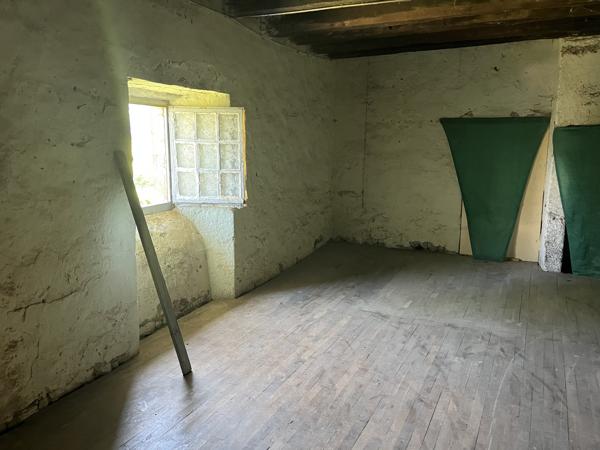 MAISON AUVERGNATE DE 1780 Ally (15700)