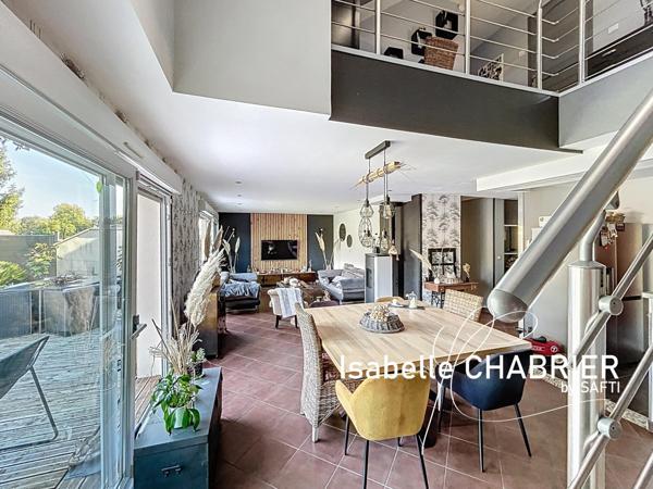 Maison sans travaux avec jardin paysager