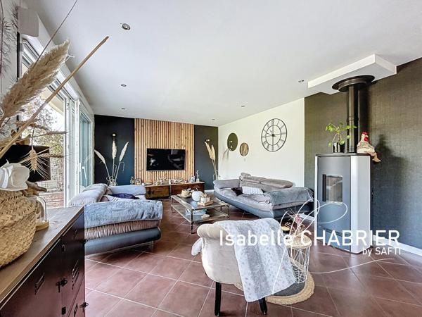 Maison sans travaux avec jardin paysager