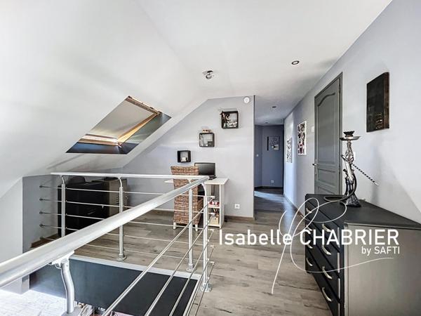 Maison sans travaux avec jardin paysager