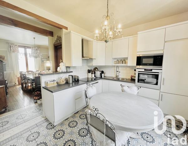 Maison 7 pièces de 127 m² à Montataire (60160)