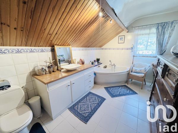 Maison 7 pièces de 127 m² à Montataire (60160)