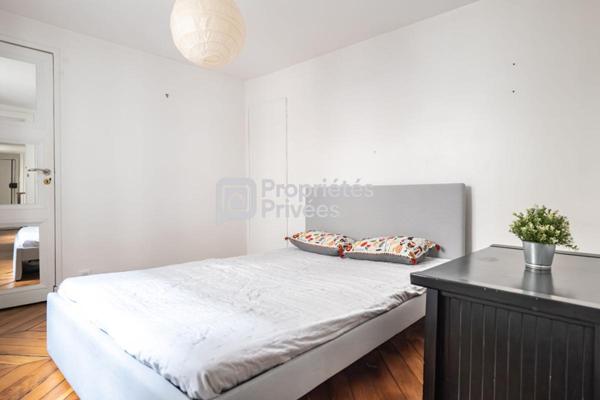 COUP DE COEUR Appartement 2 pièces rue de Rivoli côté Tuileries 34.4 m2