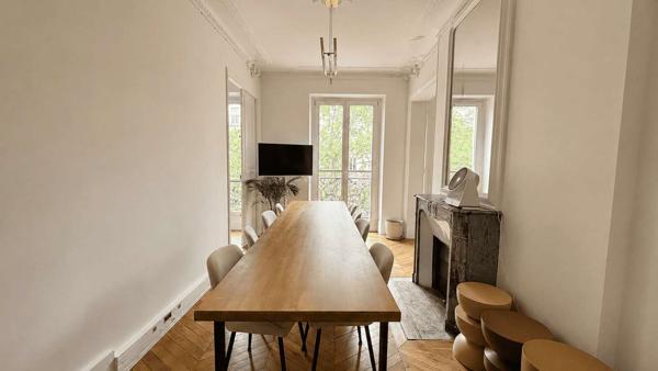 Bureaux à louer à PARIS 75003