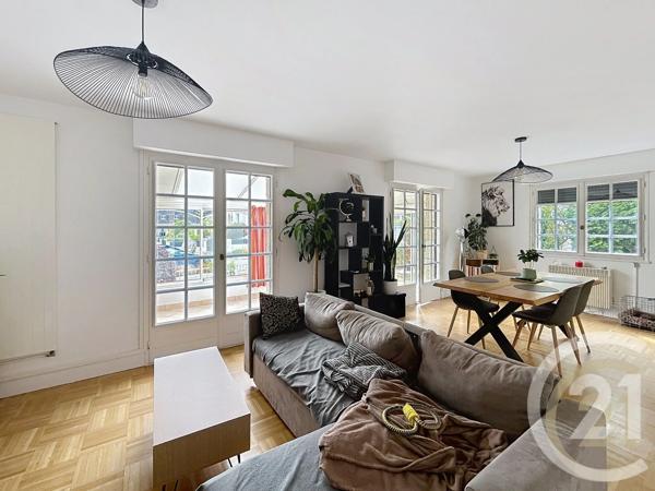 Maison à vendre  5 pièces - 110 m 2   QUEVEN  - 56