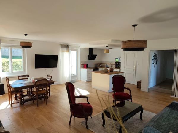 Maison à vendre 5 pièces RUELLE SUR TOUVRE (16)