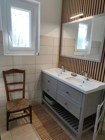 Maison à vendre 5 pièces RUELLE SUR TOUVRE (16)