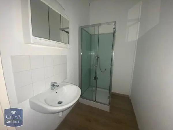 Appartement à louer 2 pièces 41.8m²