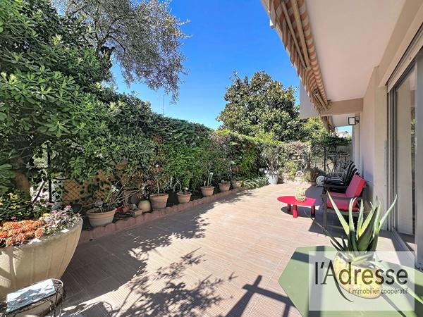 Appartement Antibes 3/4 pièces en RDJ
