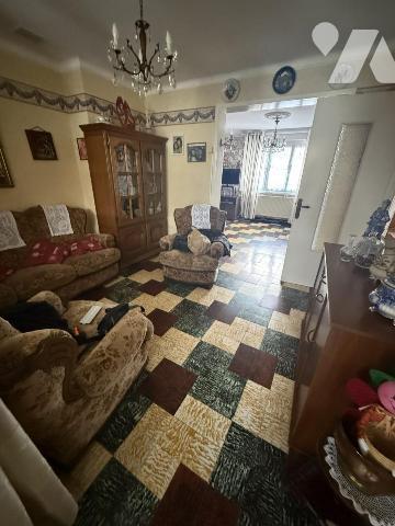 Maison de ville proche toutes commodités