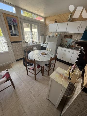 Maison de ville proche toutes commodités