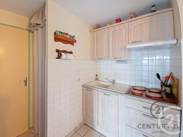 Appartement T3 à vendre  3 pièces - 37 m 2   LE BARCARES  - 66