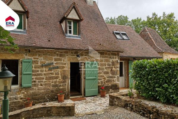 En exclusivité, très belle rénovation pour cette maison en pierre