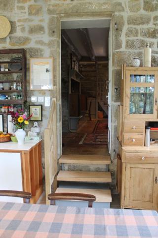 En exclusivité, très belle rénovation pour cette maison en pierre