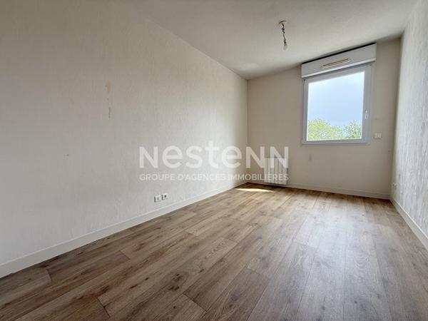 LOCMINE CENTRE VILLE - Bel appartement à vendre 2 chambres avec balcon et son garage
