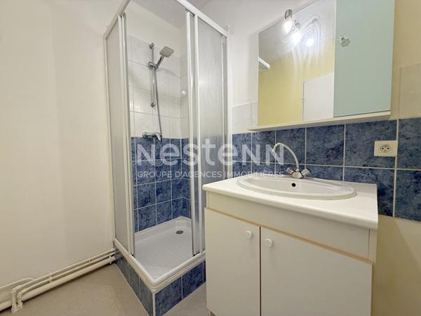 LOCMINE CENTRE VILLE - Bel appartement à vendre 2 chambres avec balcon et son garage