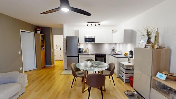 Montévrain : Proche gare RER A Val d'Europe