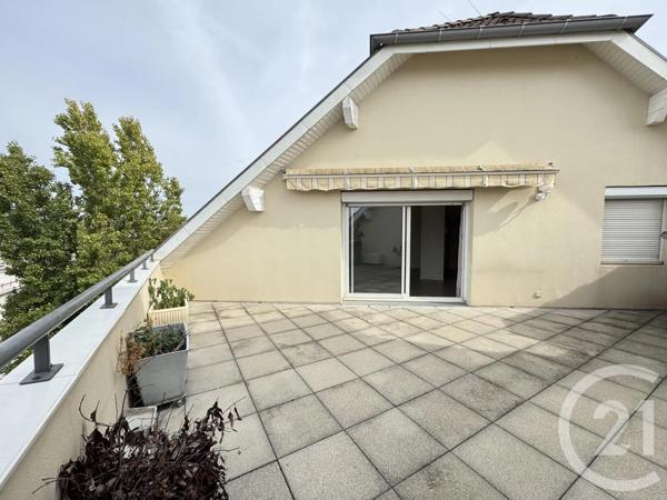 Appartement à vendre  3 pièces - 51,96 m 2   ANNECY  - 74