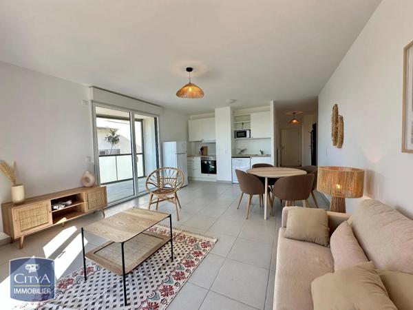Appartement à louer 3 pièces 63.34m² Tours (37000)