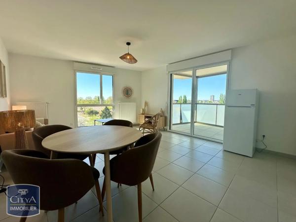 Appartement à louer 3 pièces 63.34m² Tours (37000)