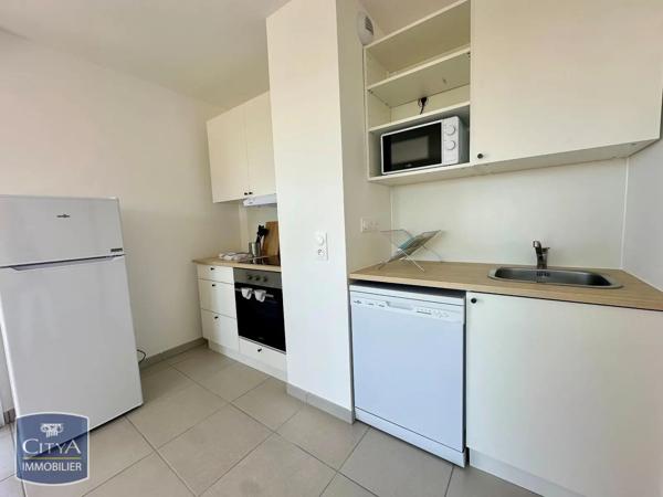 Appartement à louer 3 pièces 63.34m² Tours (37000)