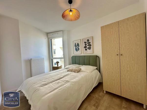 Appartement à louer 3 pièces 63.34m² Tours (37000)