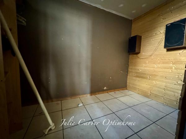 Petite maison à vendre 2 pièces  (53)