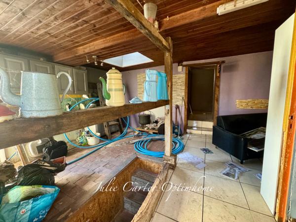 Petite maison à vendre 2 pièces  (53)