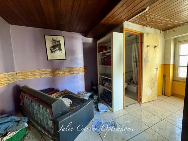Petite maison à vendre 2 pièces  (53)