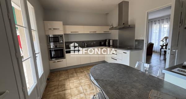 À vendre Maison 6 pièces 160 m² - Albi 81000