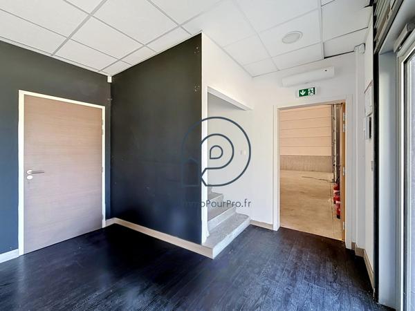 Marcq-en-Barœul – La Pilaterie | Local d'activité 529 m² avec 200 m² de bureaux | Parc GoMarcq | À vendre