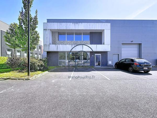 Marcq-en-Barœul – La Pilaterie | Local d'activité 529 m² avec 200 m² de bureaux | Parc GoMarcq | À vendre