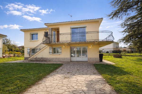 Villeneuve-sur-Lot (47300) VILLENEUVE-SUR-LOT, AU CALME , GRANDE MAISON FAMILIALE SUR 2 NIVEAUX AVEC JARDIN