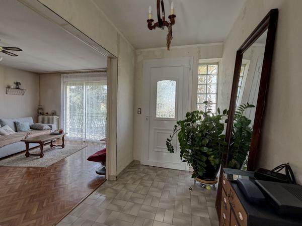 Villeneuve-sur-Lot (47300) VILLENEUVE-SUR-LOT, AU CALME , GRANDE MAISON FAMILIALE SUR 2 NIVEAUX AVEC JARDIN