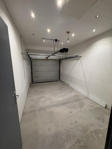 À LOUER – SUPERBE MAISON DE PLAIN-PIED AVEC JARDIN, TERRASSE ET GARAGE – ROCHEFORT-DU-GARD