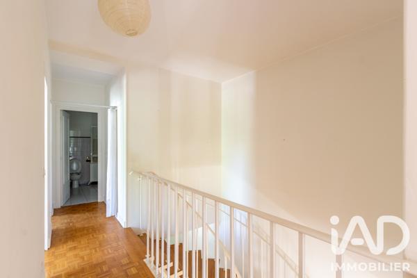 Maison à vendre 6 pièces 151 m² Saint-Nom-la-Bretèche