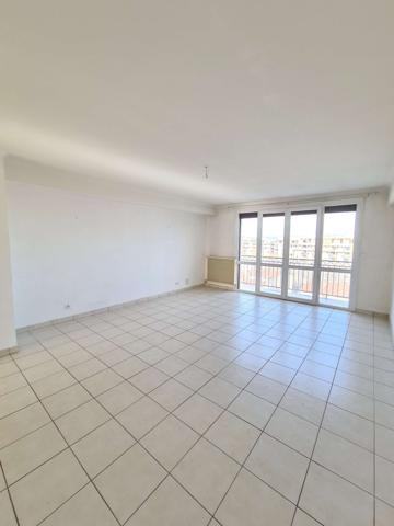 Perpignan (66000) T3 lumineux + balcon + parking