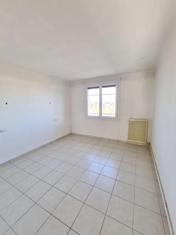 Perpignan (66000) T3 lumineux + balcon + parking