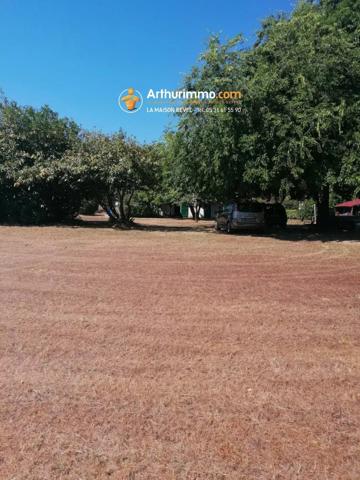 Vente                                                      Terrain
                        
                                         1637 m2                     à Saint-Geours-de-Maremne