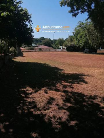 Vente                                                      Terrain
                        
                                         1637 m2                     à Saint-Geours-de-Maremne