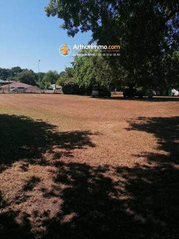 Vente                                                      Terrain
                        
                                         1637 m2                     à Saint-Geours-de-Maremne