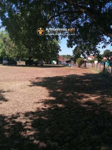 Vente                                                      Terrain
                        
                                         1637 m2                     à Saint-Geours-de-Maremne