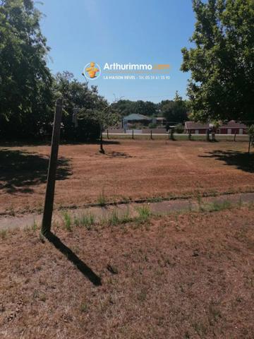 Vente                                                      Terrain
                        
                                         1637 m2                     à Saint-Geours-de-Maremne