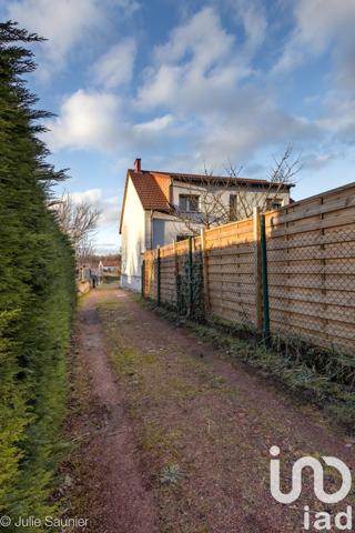 Maison traditionnelle 5 pièces de 124 m² à Stiring-Wendel (57350)