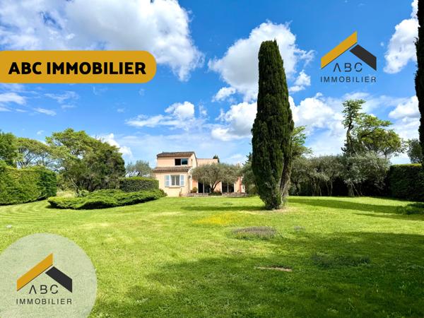 Orange (84100) Colline d'Orange - Magnifique villa de 180M2 avec piscine