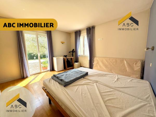 Orange (84100) Colline d'Orange - Magnifique villa de 180M2 avec piscine