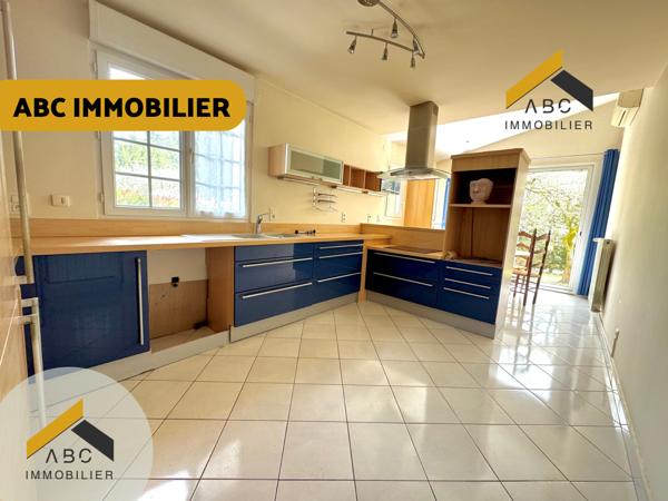 Orange (84100) Colline d'Orange - Magnifique villa de 180M2 avec piscine