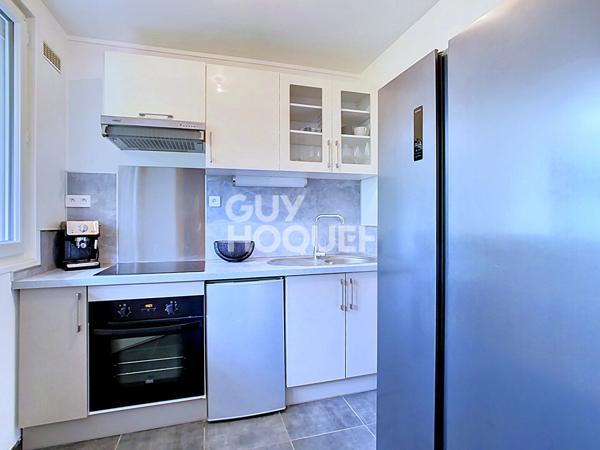 Appartement T1 meublé de 31.13 m², loggia, parking et cave, à louer à Crépy-en-Valois.