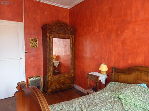 Maison à vendre à Thiézac dans le Cantal (15800), ref : MG/2224