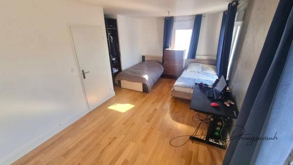 Appartement à vendre 5 pièces de 102 m²
